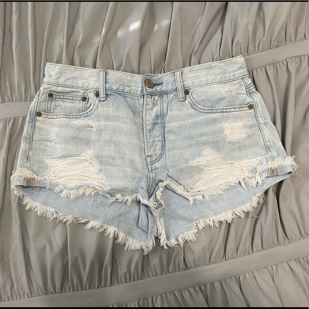 Light Wash AE Jean Shorts